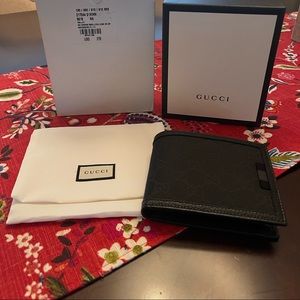 NEW!! Gucci GG Leather Canvas Bifold (hidden snap tri-fold) Wallet in Black